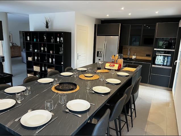 Lydie Et Christelle managed Airbnb listing 1