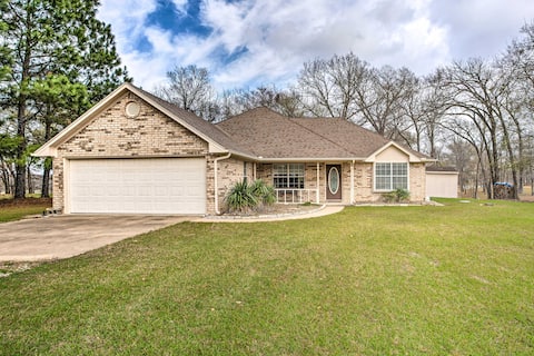 Family Alba Home w/ Boat Dock on Lake Fork!