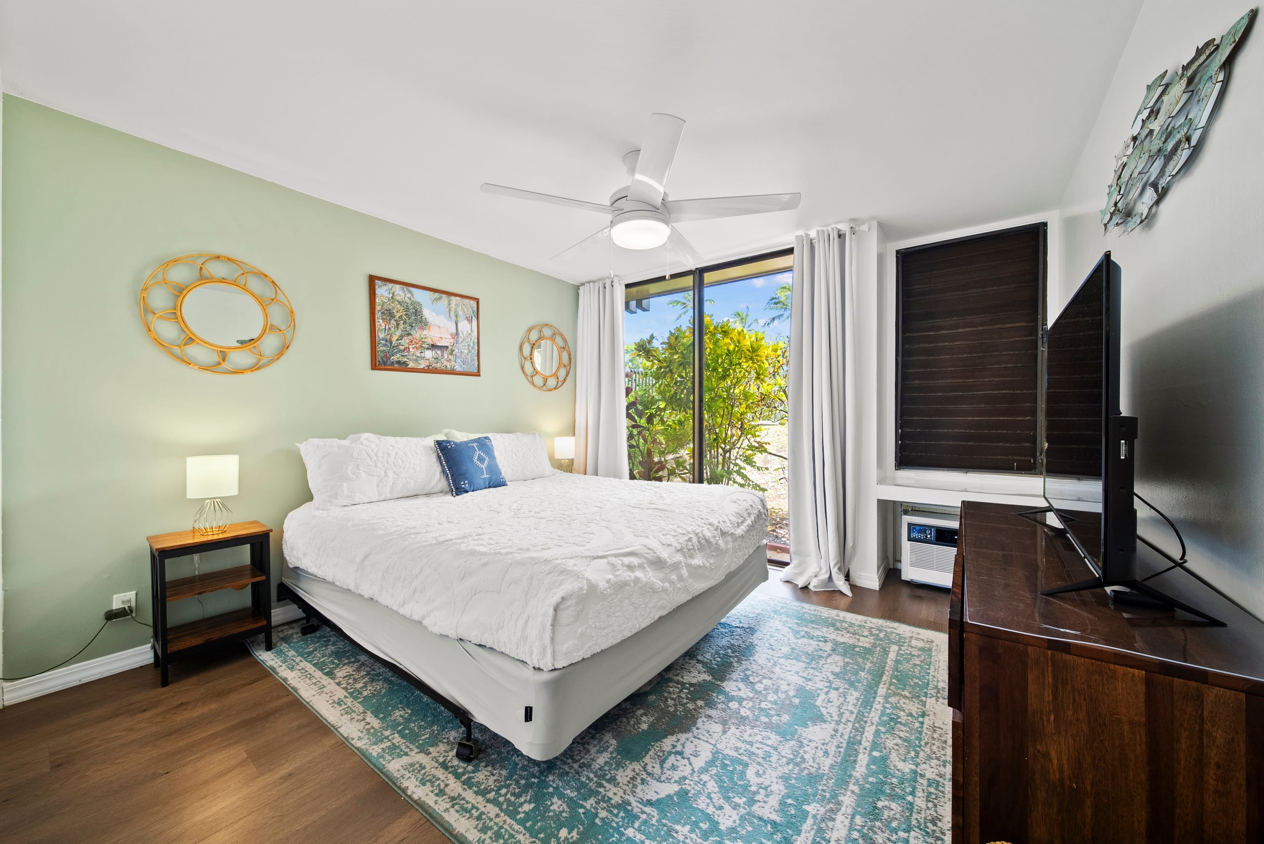 Condo in Kahuku · ★4.83 · 1 bedroom · 2 beds · 1 shared bath - Image 13
