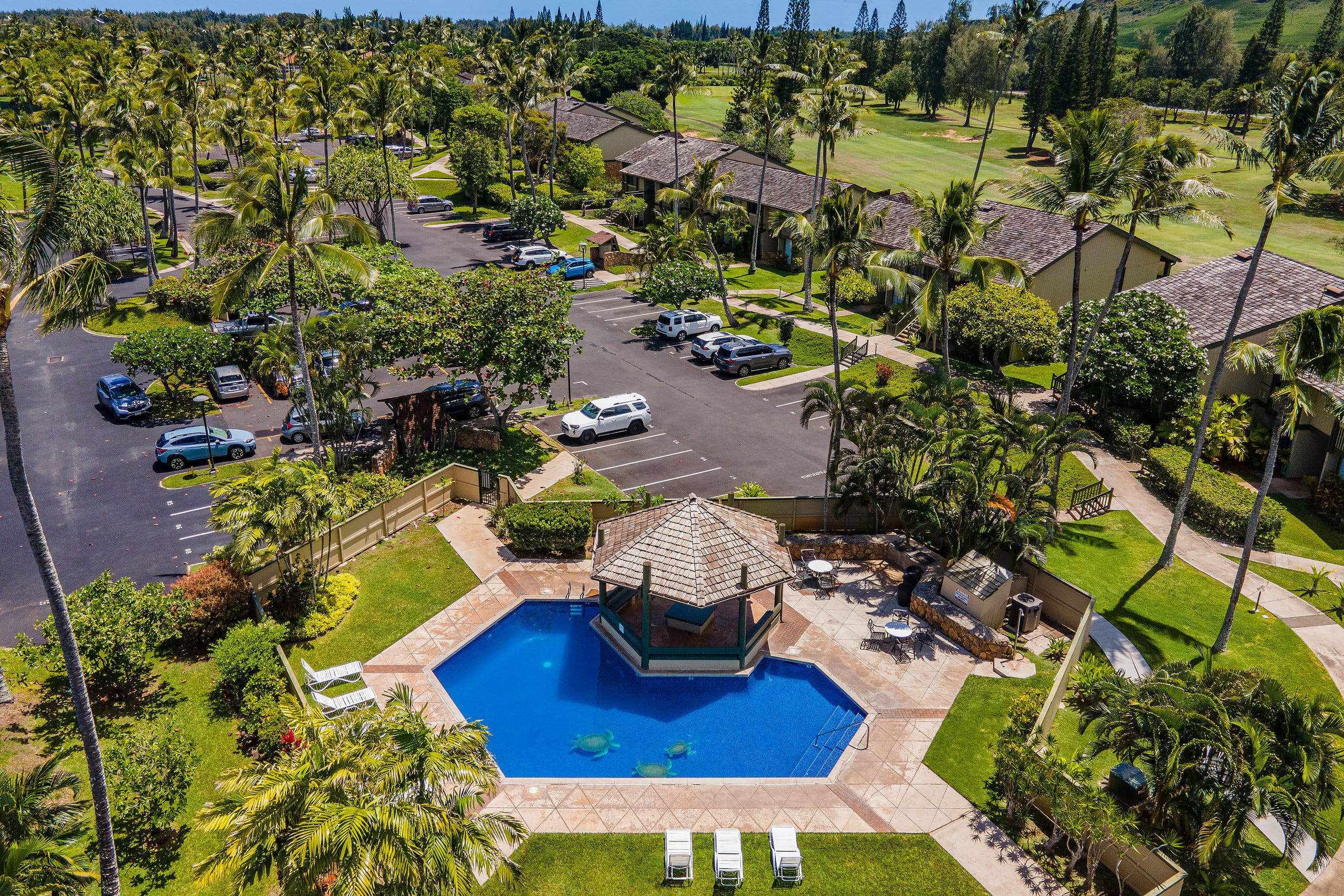 Condo in Kahuku · ★4.83 · 1 bedroom · 2 beds · 1 shared bath - Image 36
