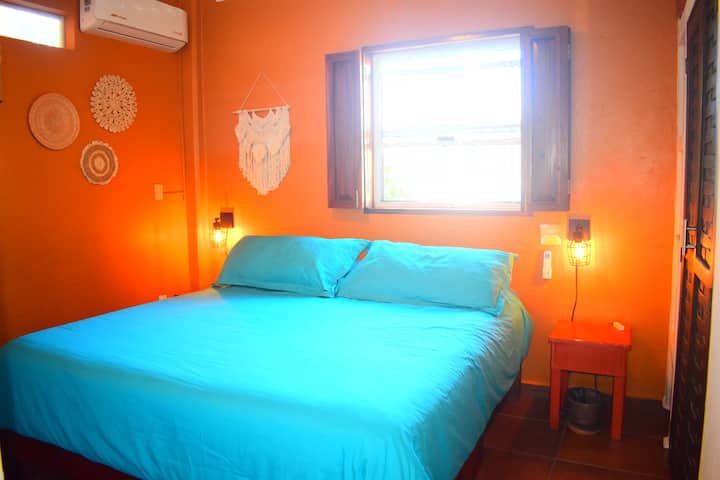 Bedroom #1 - King Size Bed