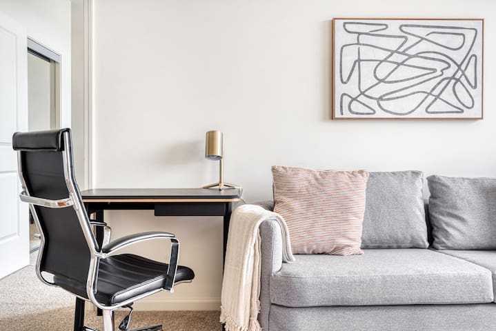 Blueground | Palo Alto, w/d & pool, nr jobs gallery image 4