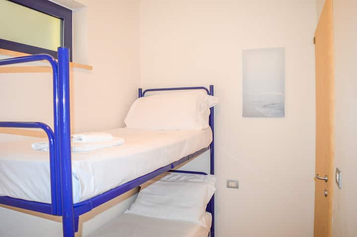 საძინებელი 1