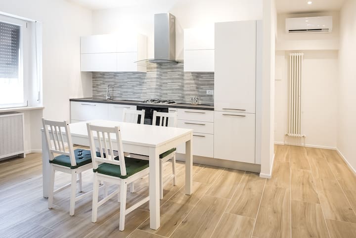 S207 - Sirolo, Wonderful Apartment In The Center - Sirolo