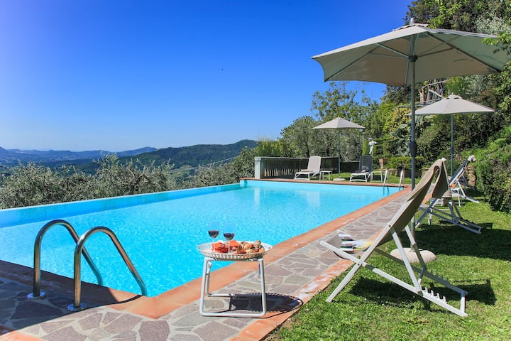Tuscan Villa, Silence & Stunning Views For 14 Pax - Lucca