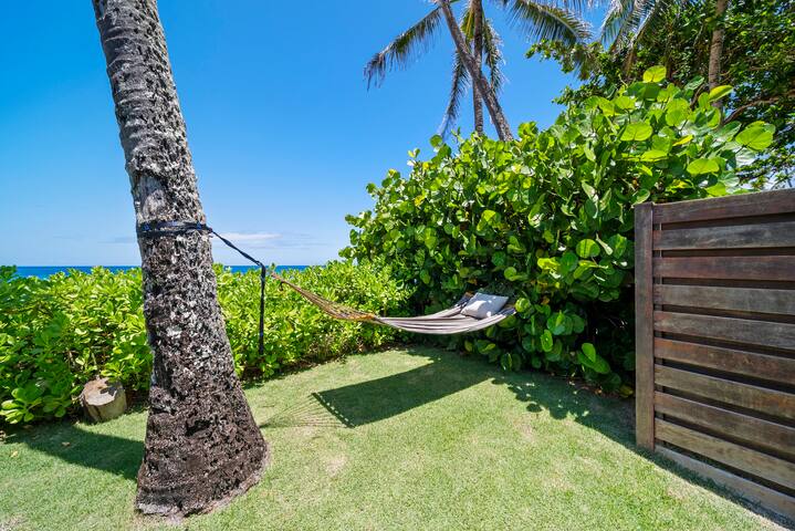Ocean View Home w/ Oahu beach in the backyard