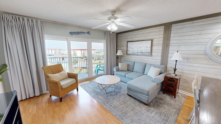 ️Seacrest 710 - Beachfront Complex Without Beachfront Prices! Condo Is For Sale - Fort Walton Beach, FL