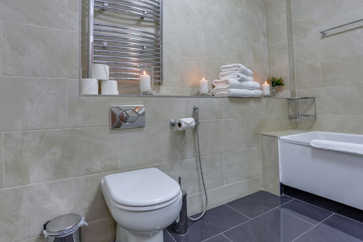 Apartment-Premium-Private Bathroom-Terrace