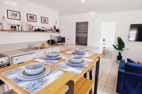 Harbourside 29B ~ Boat Parking ~ Families Welcome