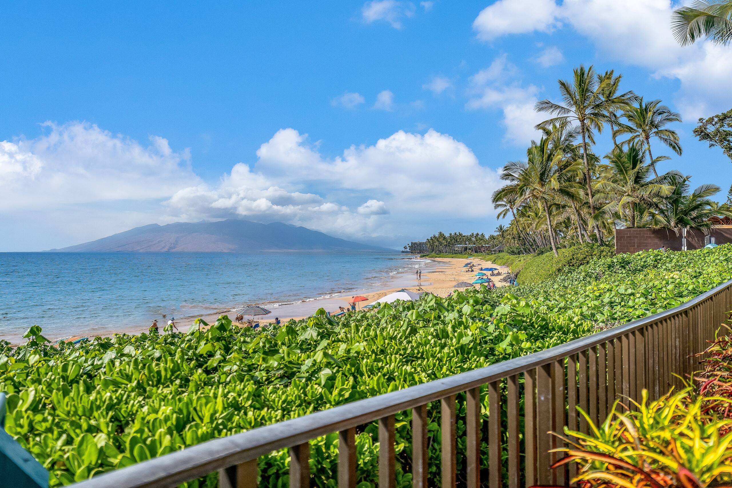 Condo in Kihei · ★4.44 · 1 bedroom · 2 beds · 2 baths - Image 48
