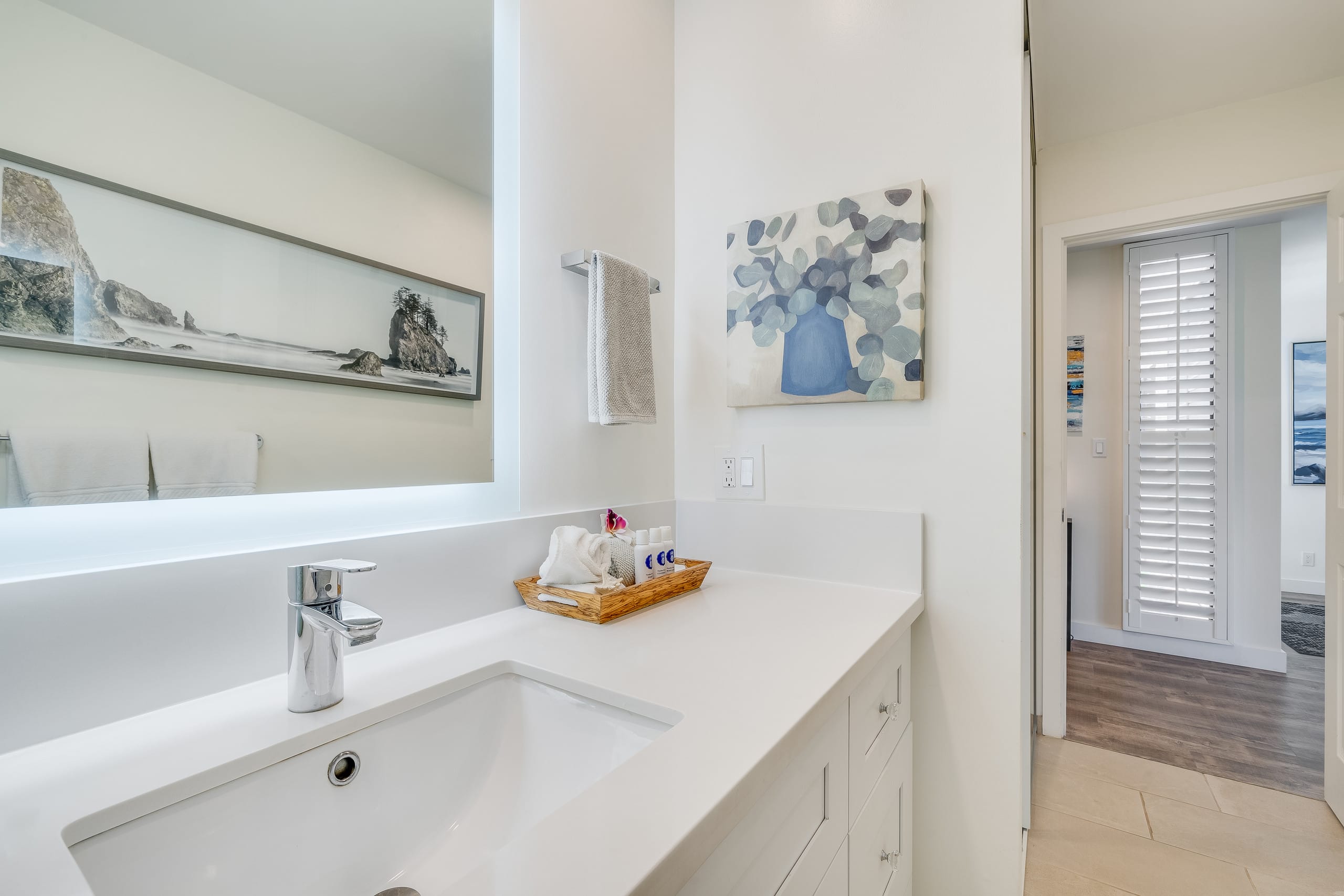 Condo in Kihei · ★4.44 · 1 bedroom · 2 beds · 2 baths - Image 16