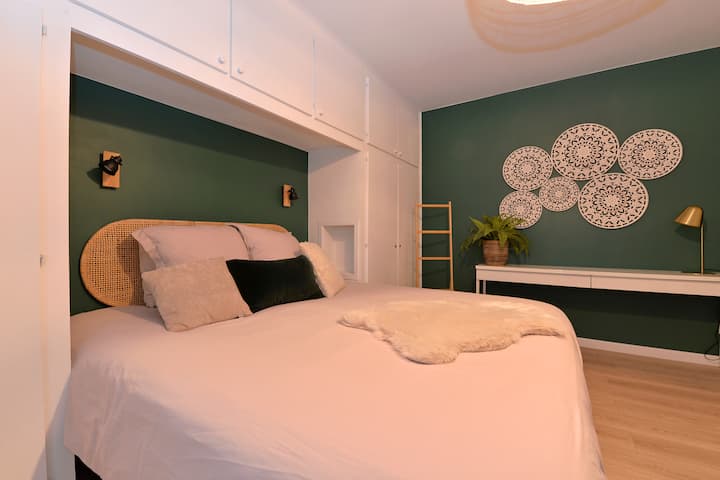 8E523191 D2DE 49CC A9E1 0905704210CF