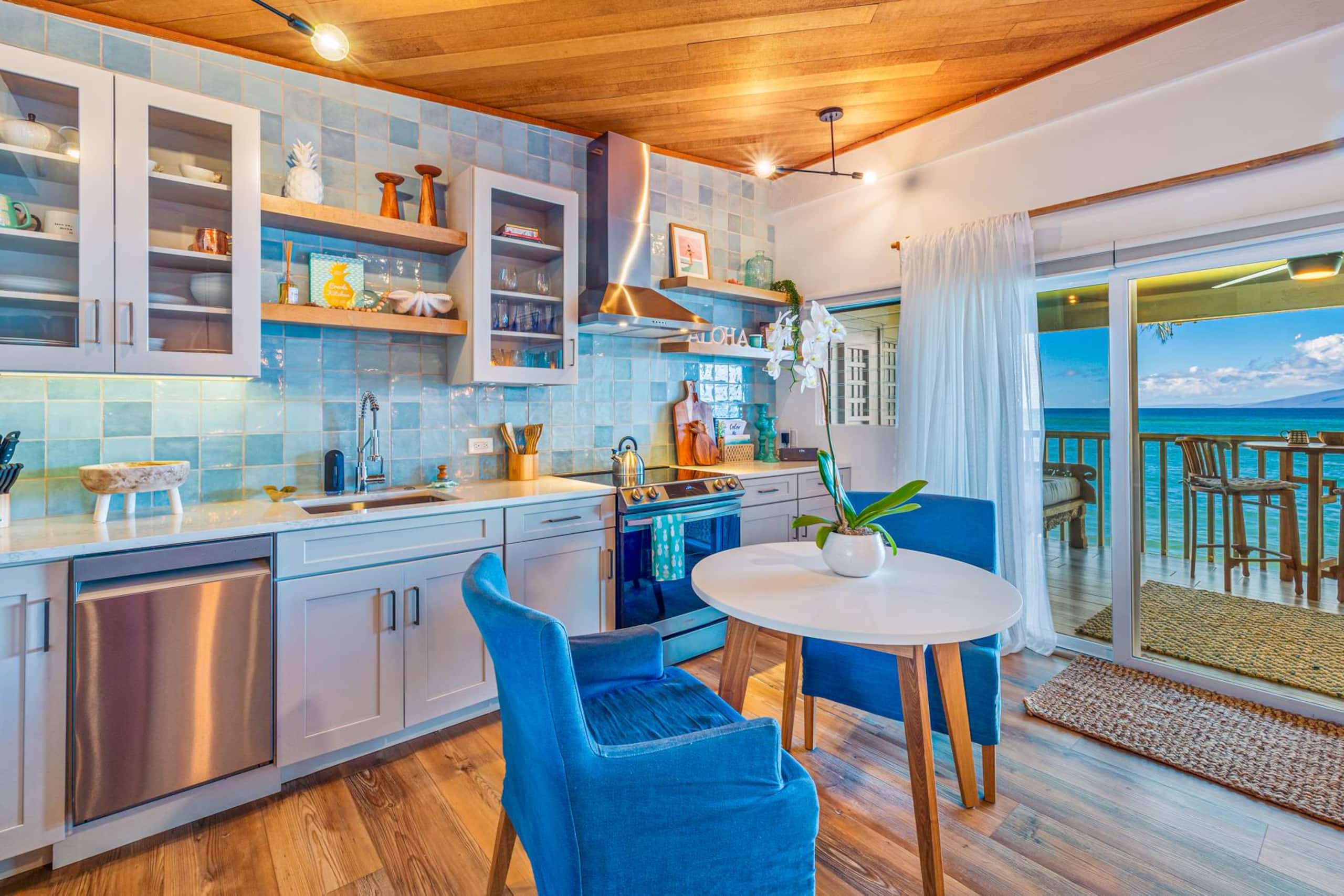 Condo in Lahaina · ★5.0 · 1 bedroom · 1 bed · 1 bath - Image 17
