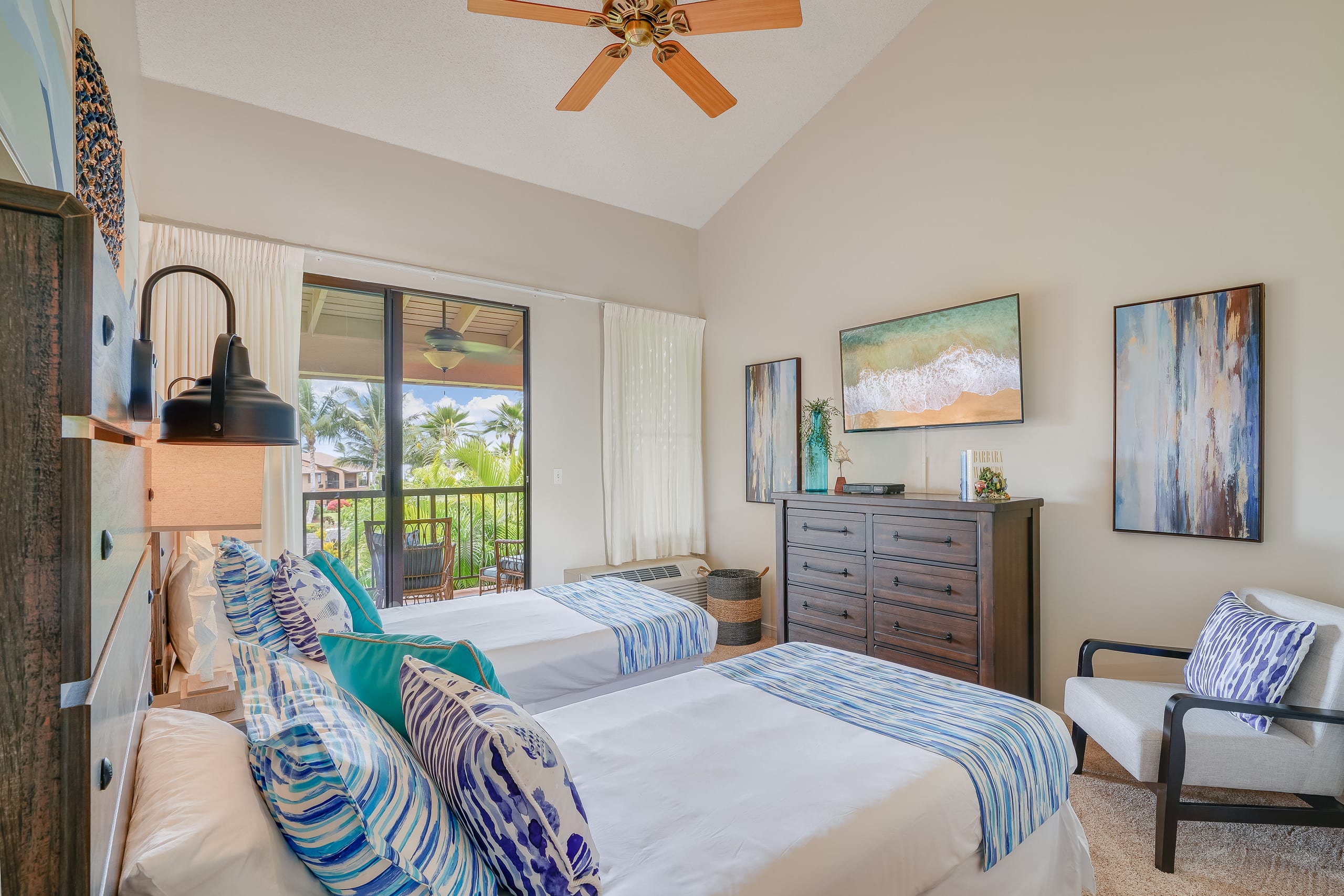 Condo in Kihei · ★4.7 · 2 bedrooms · 4 beds · 2 baths - Image 14