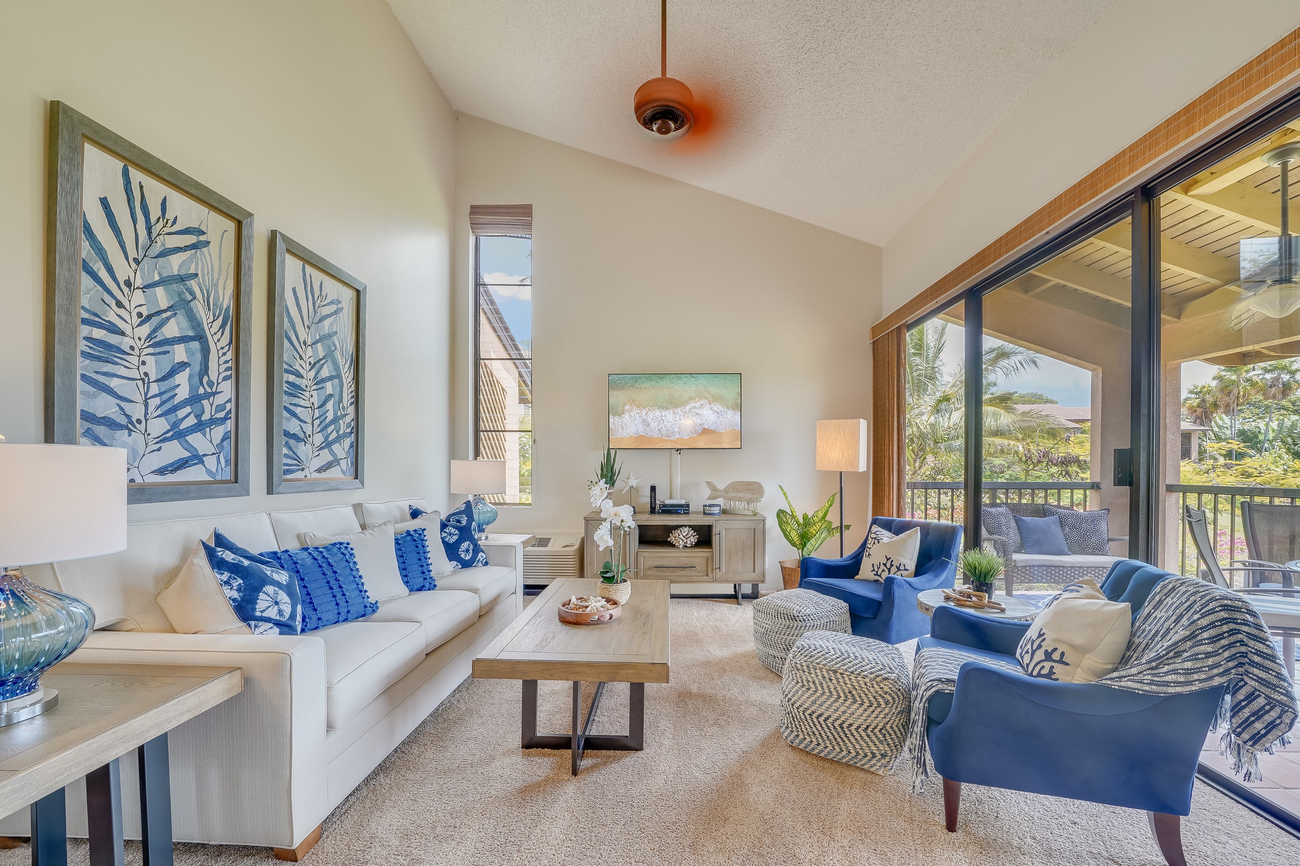 Condo in Kihei · ★4.7 · 2 bedrooms · 4 beds · 2 baths - Image 1