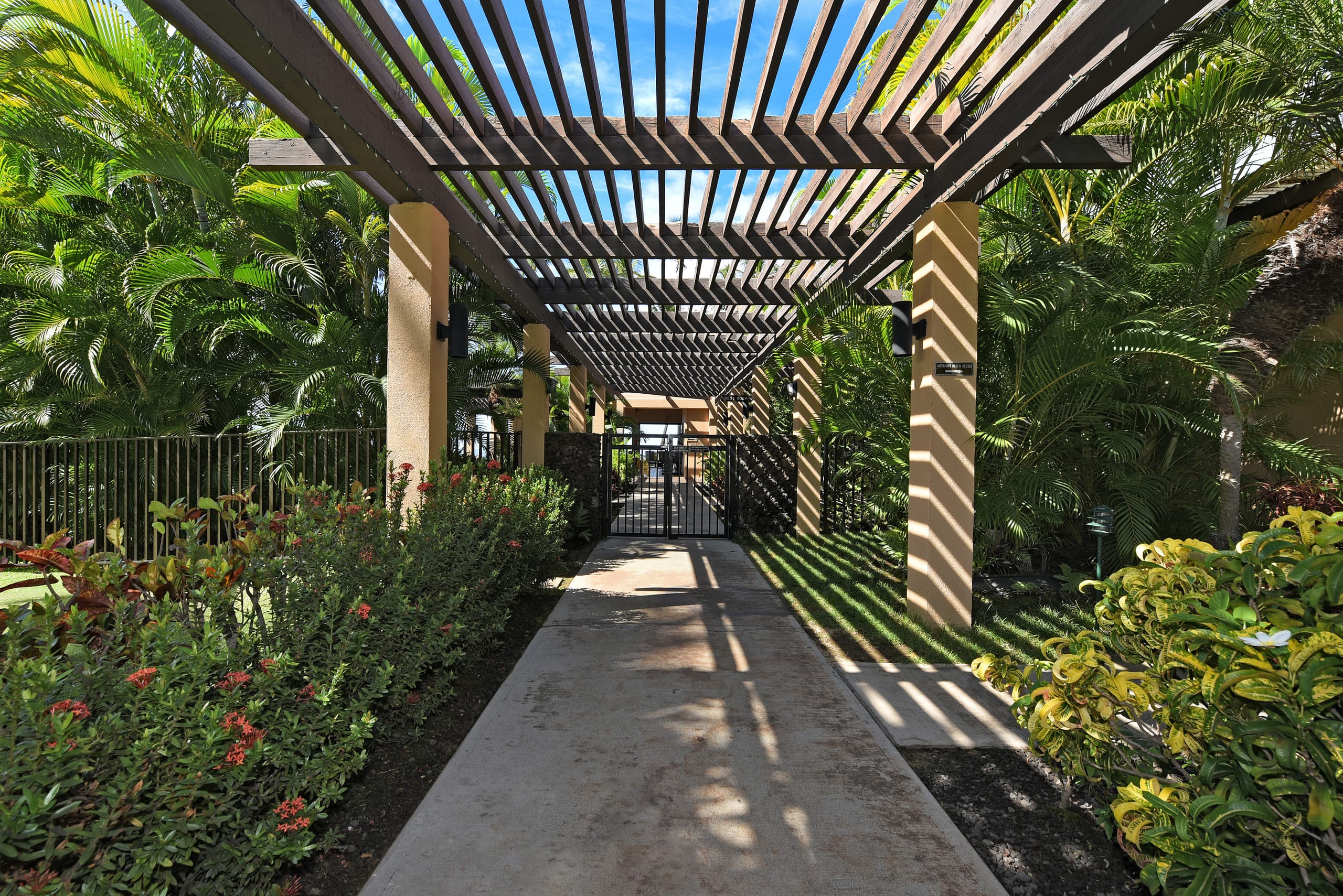 Condo in Kihei · ★4.7 · 2 bedrooms · 4 beds · 2 baths - Image 27