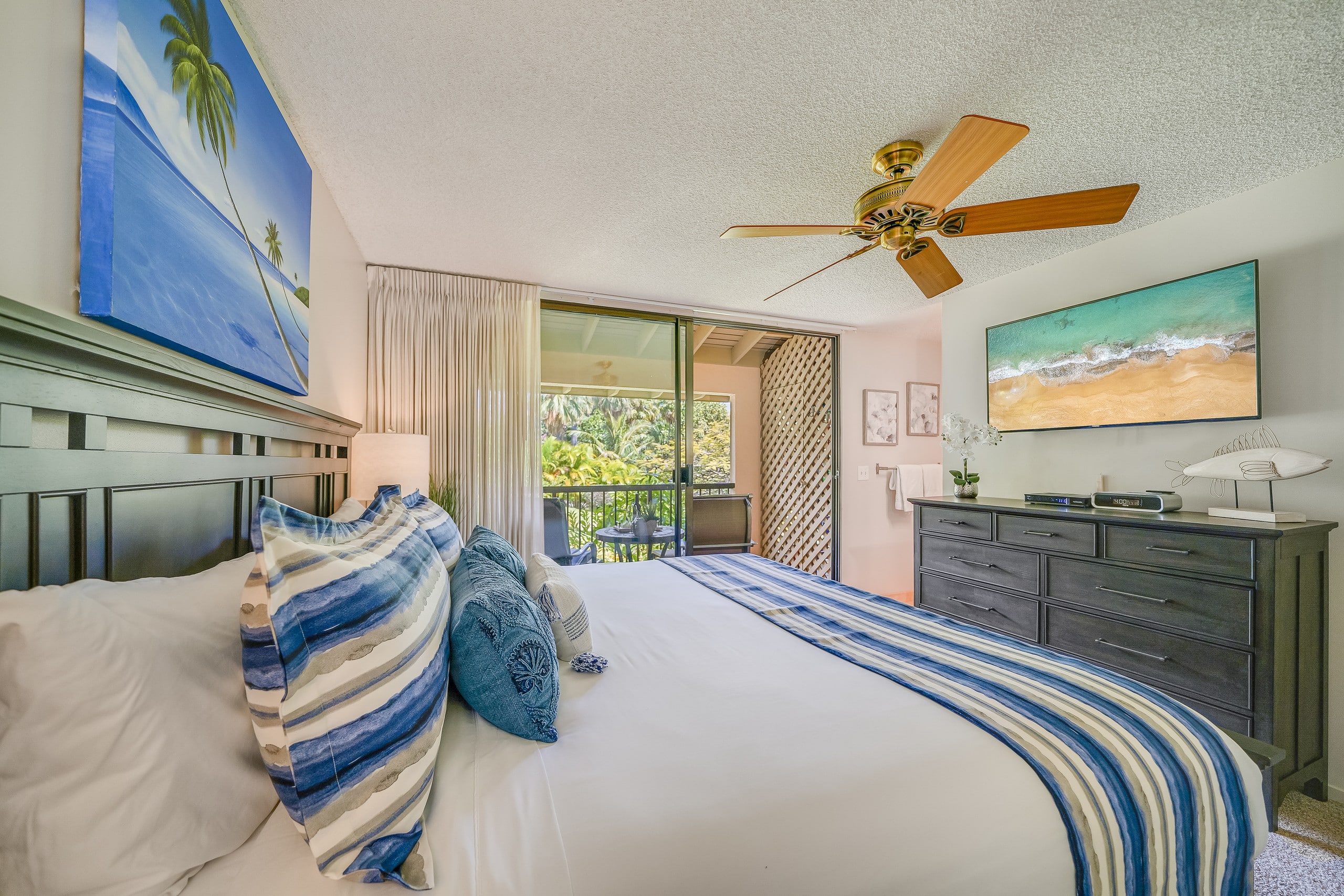 Condo in Kihei · ★4.7 · 2 bedrooms · 4 beds · 2 baths - Image 13