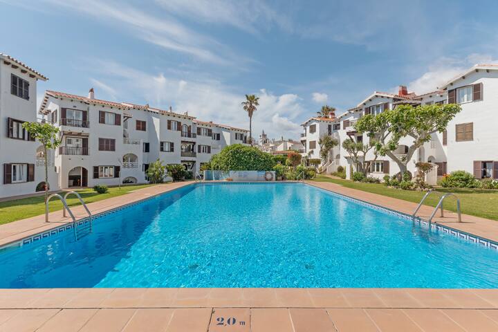 La Gardenia 41 gallery image 2