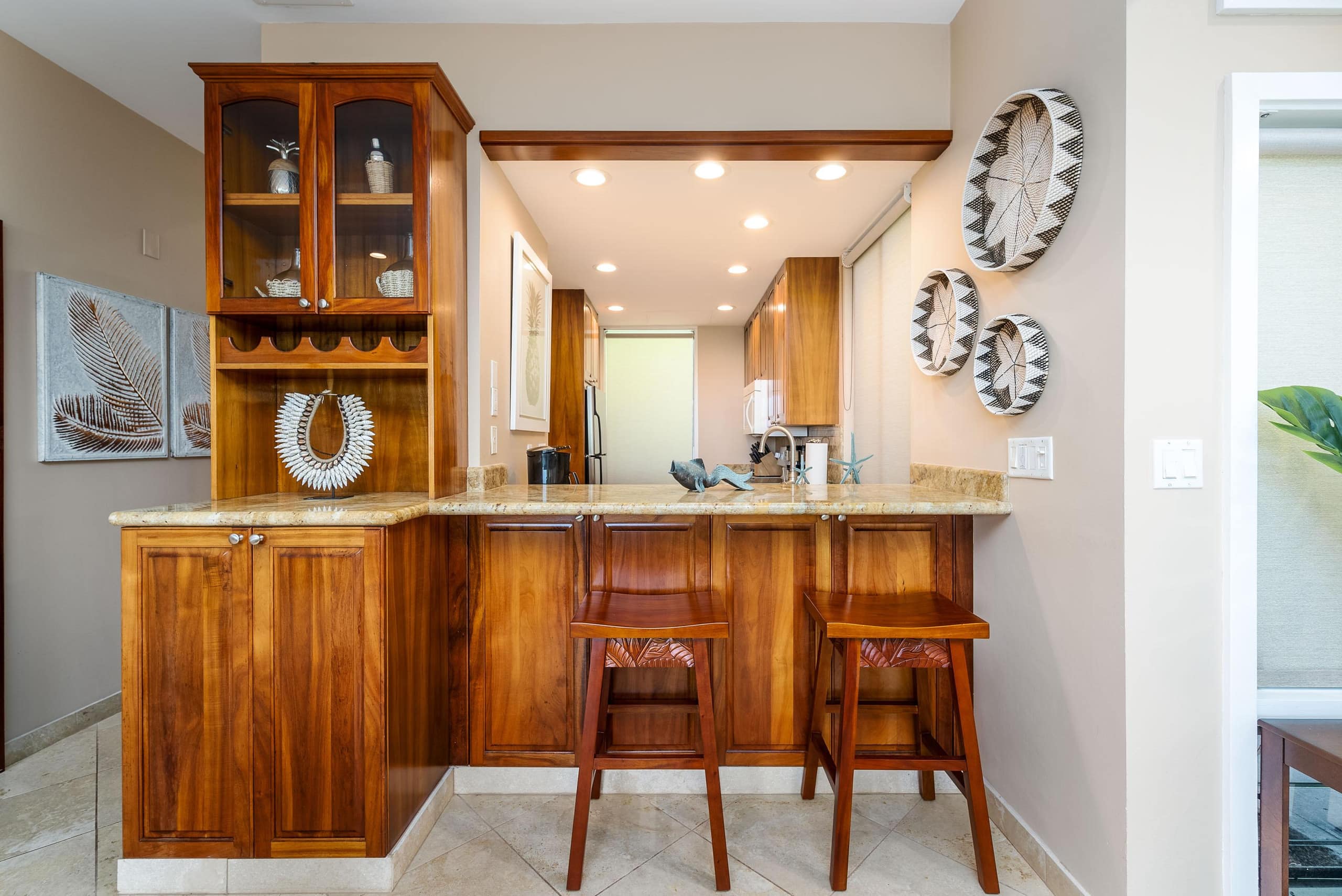Condo in Lahaina · ★4.81 · 1 bedroom · 2 beds · 2 baths - Image 26