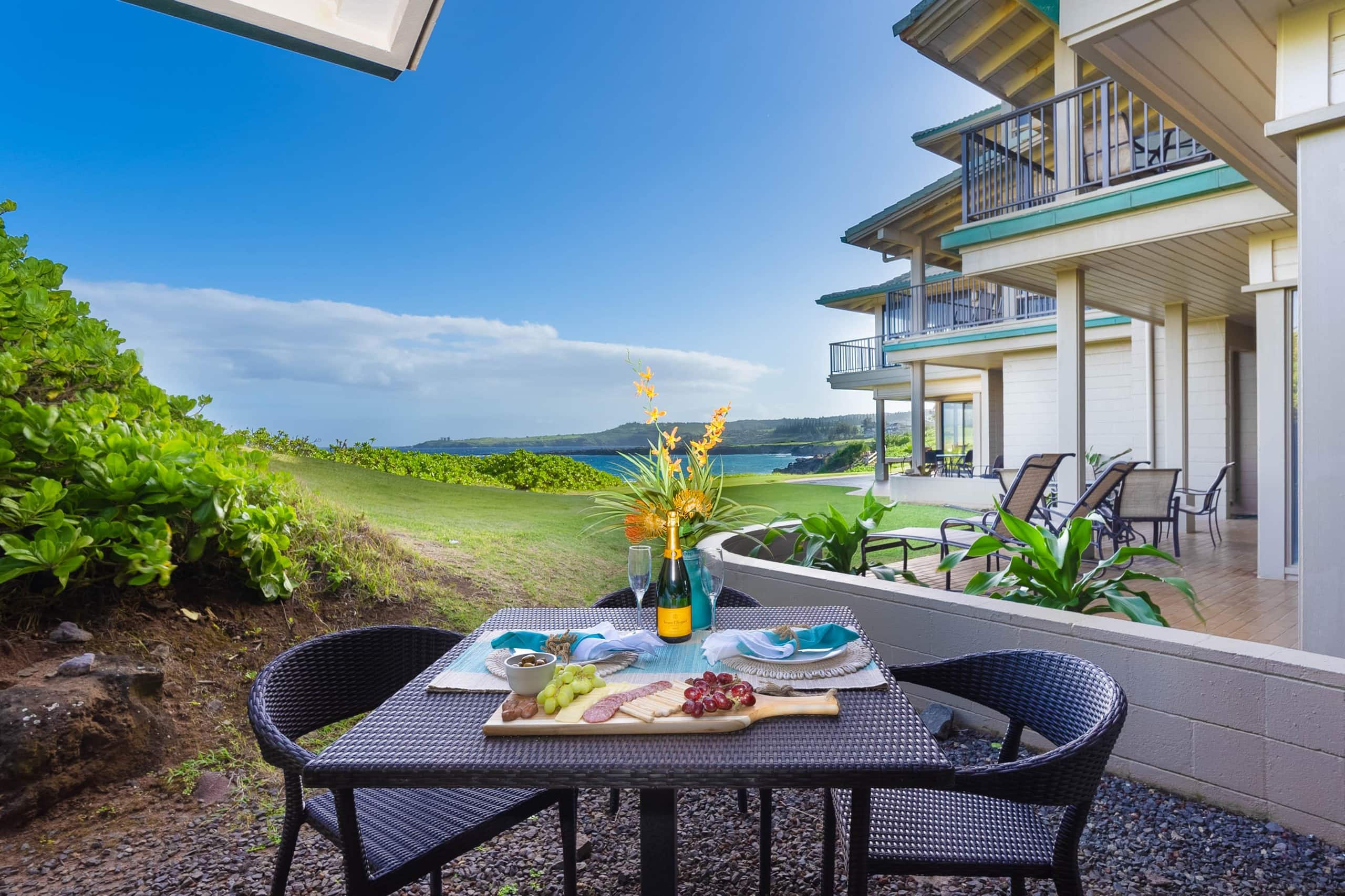 Condo in Lahaina · ★4.81 · 1 bedroom · 2 beds · 2 baths - Image 15
