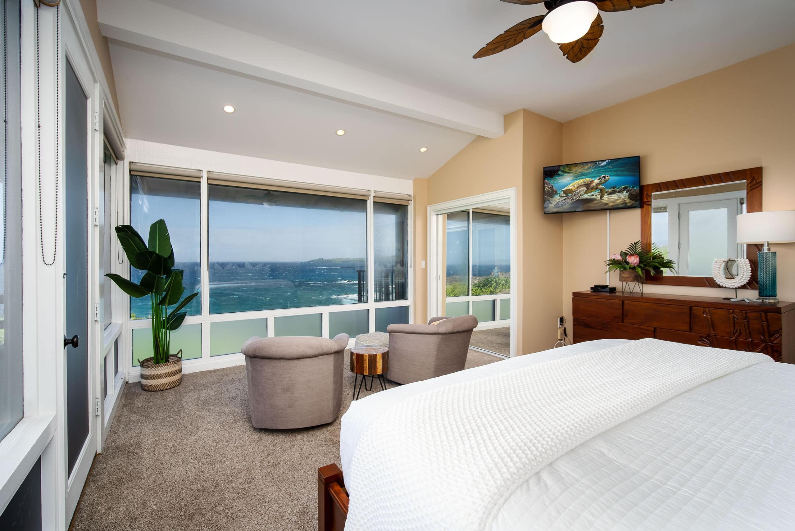 Condo in Lahaina · ★4.81 · 1 bedroom · 2 beds · 2 baths - Image 5