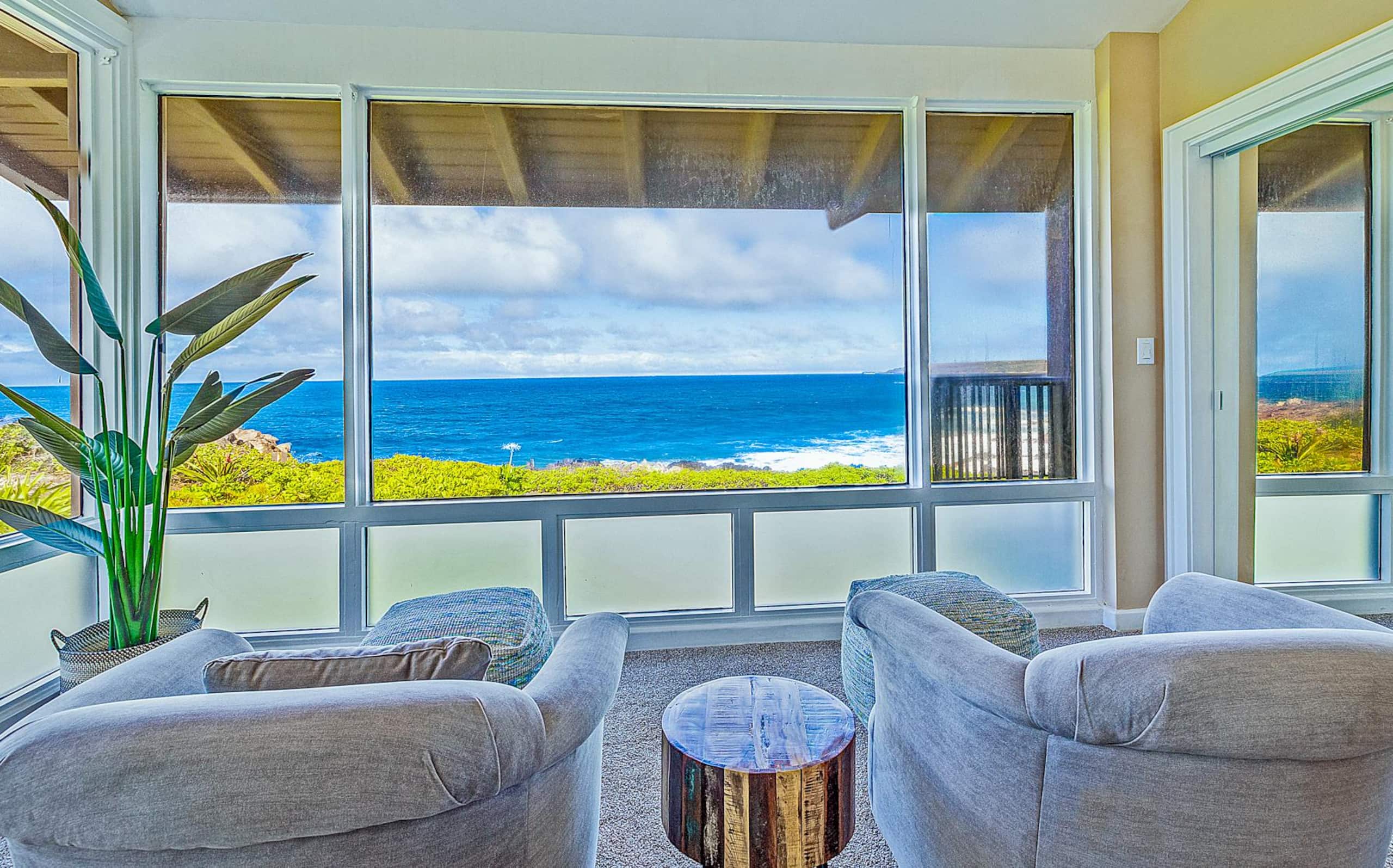 Condo in Lahaina · ★4.81 · 1 bedroom · 2 beds · 2 baths - Image 1