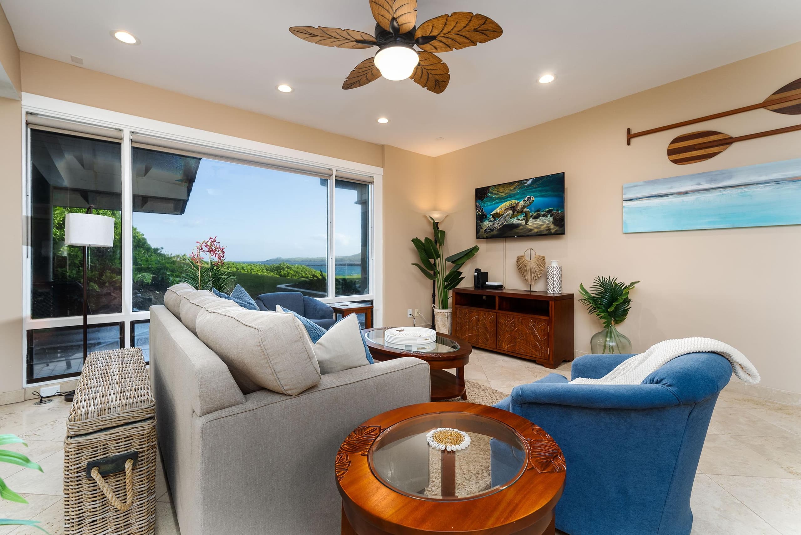 Condo in Lahaina · ★4.81 · 1 bedroom · 2 beds · 2 baths - Image 21