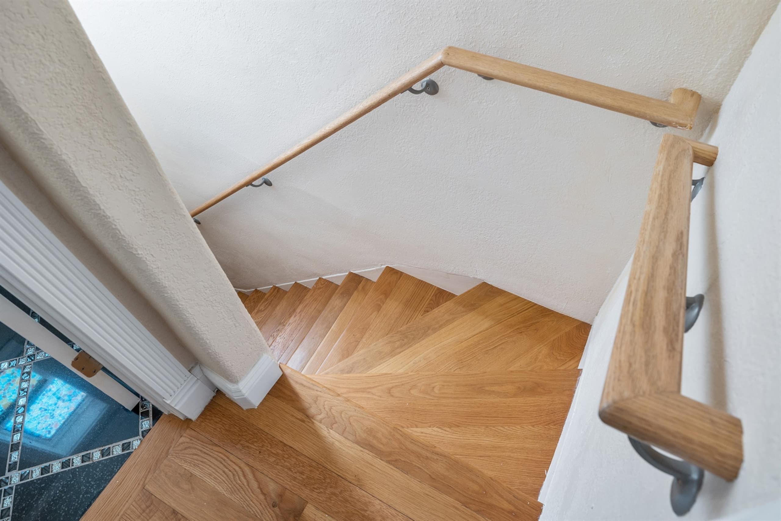 Home in San Francisco · ★4.97 · 4 bedrooms · 6 beds · 3 baths - Image 85