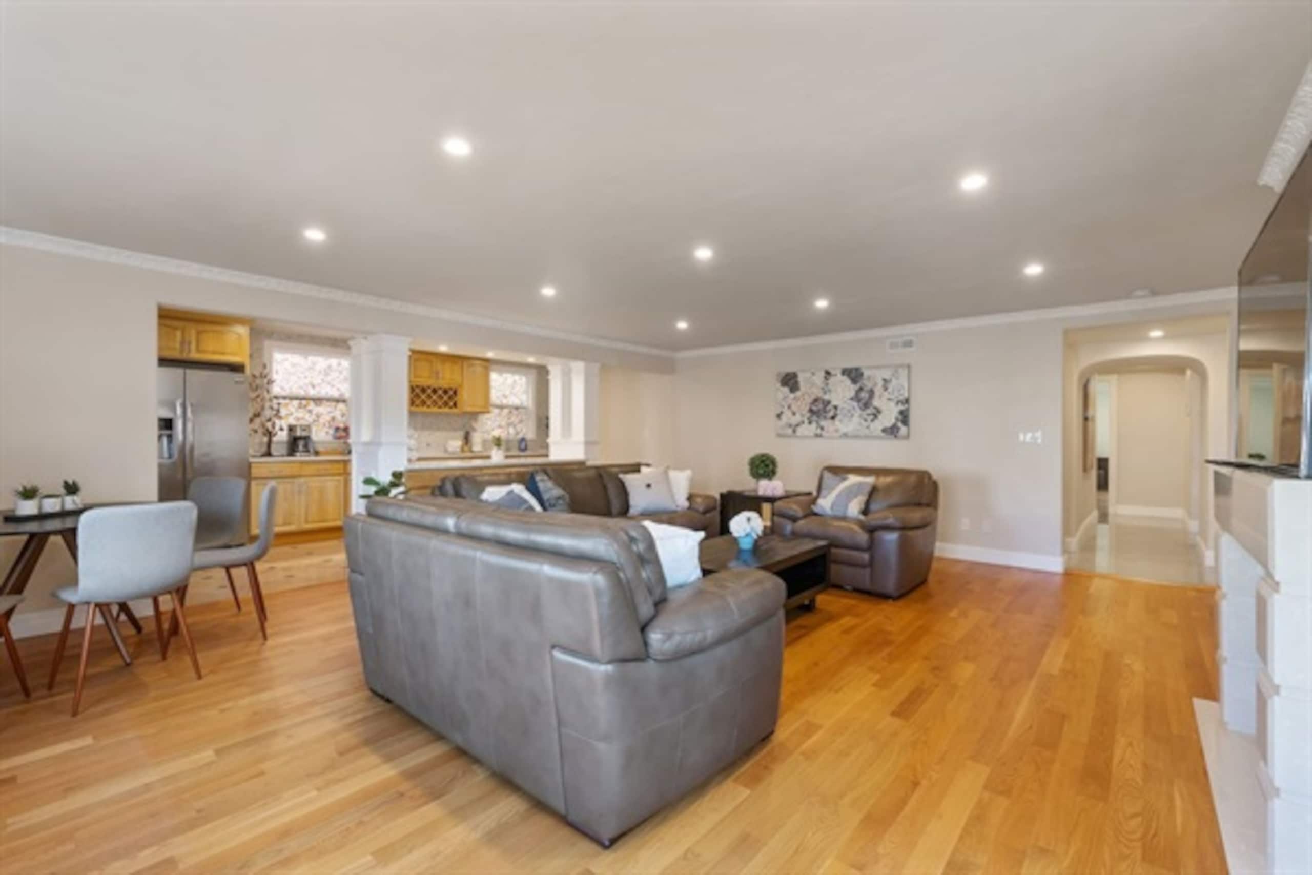 Home in San Francisco · ★4.97 · 4 bedrooms · 6 beds · 3 baths - Image 77