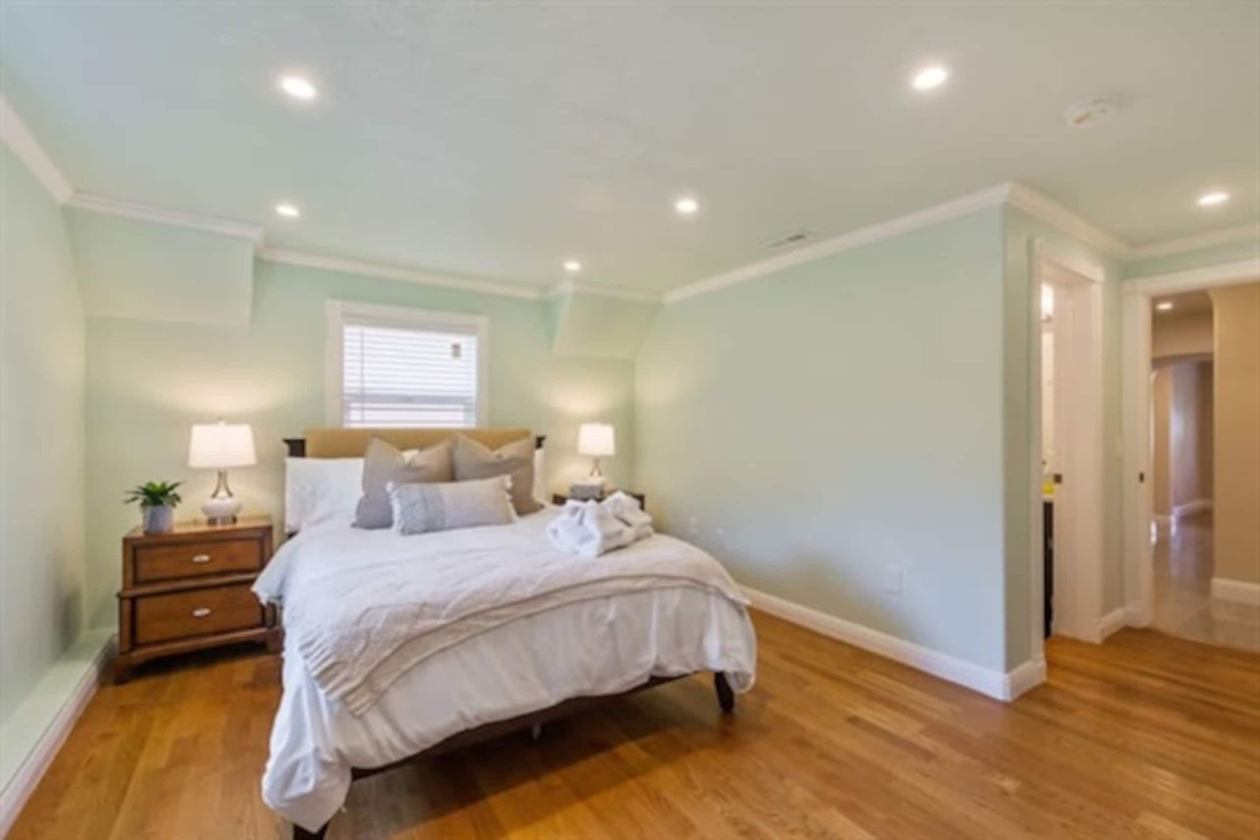 Home in San Francisco · ★4.97 · 4 bedrooms · 6 beds · 3 baths - Image 38