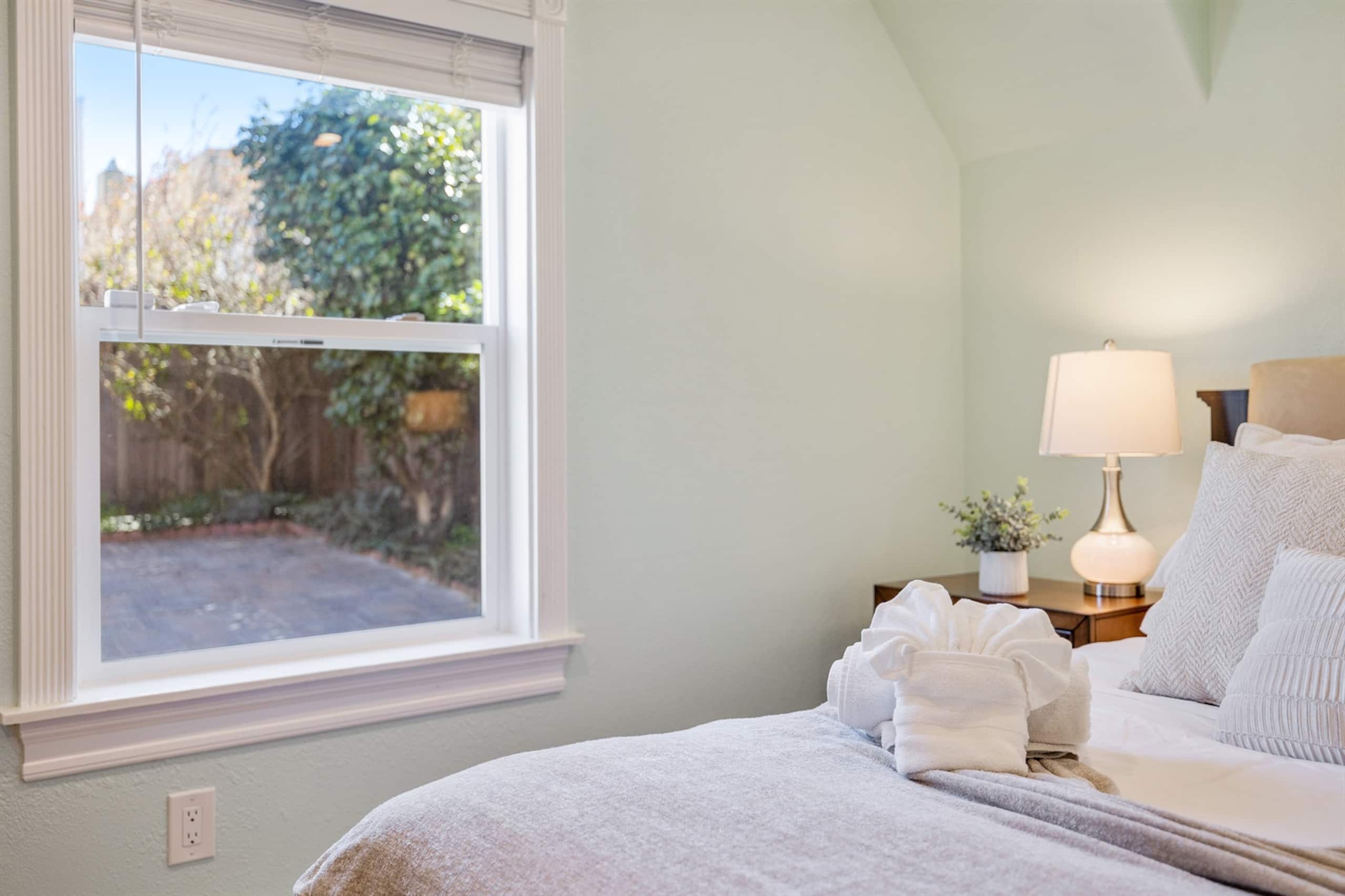Home in San Francisco · ★4.97 · 4 bedrooms · 6 beds · 3 baths - Image 41