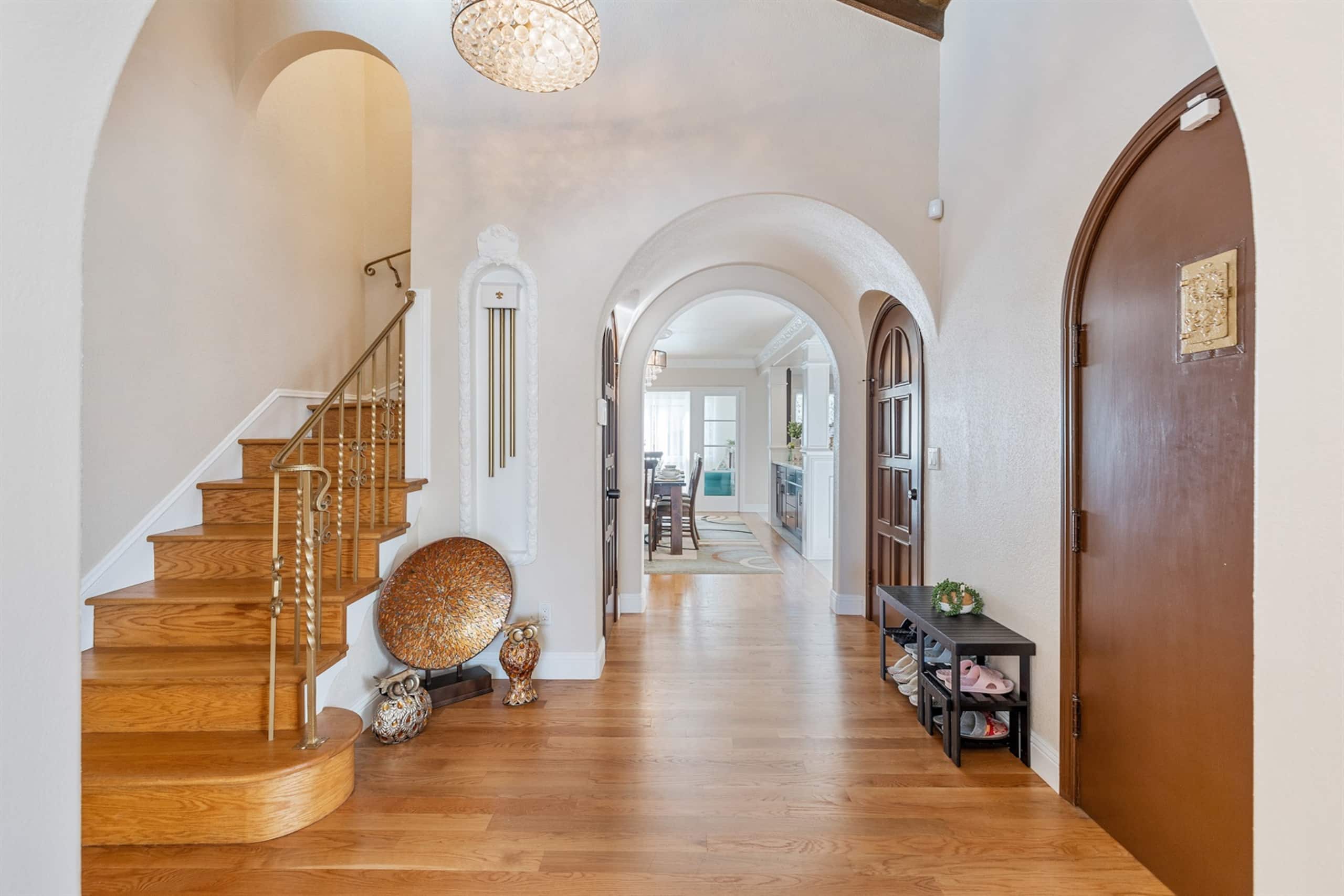 Home in San Francisco · ★4.97 · 4 bedrooms · 6 beds · 3 baths - Image 97