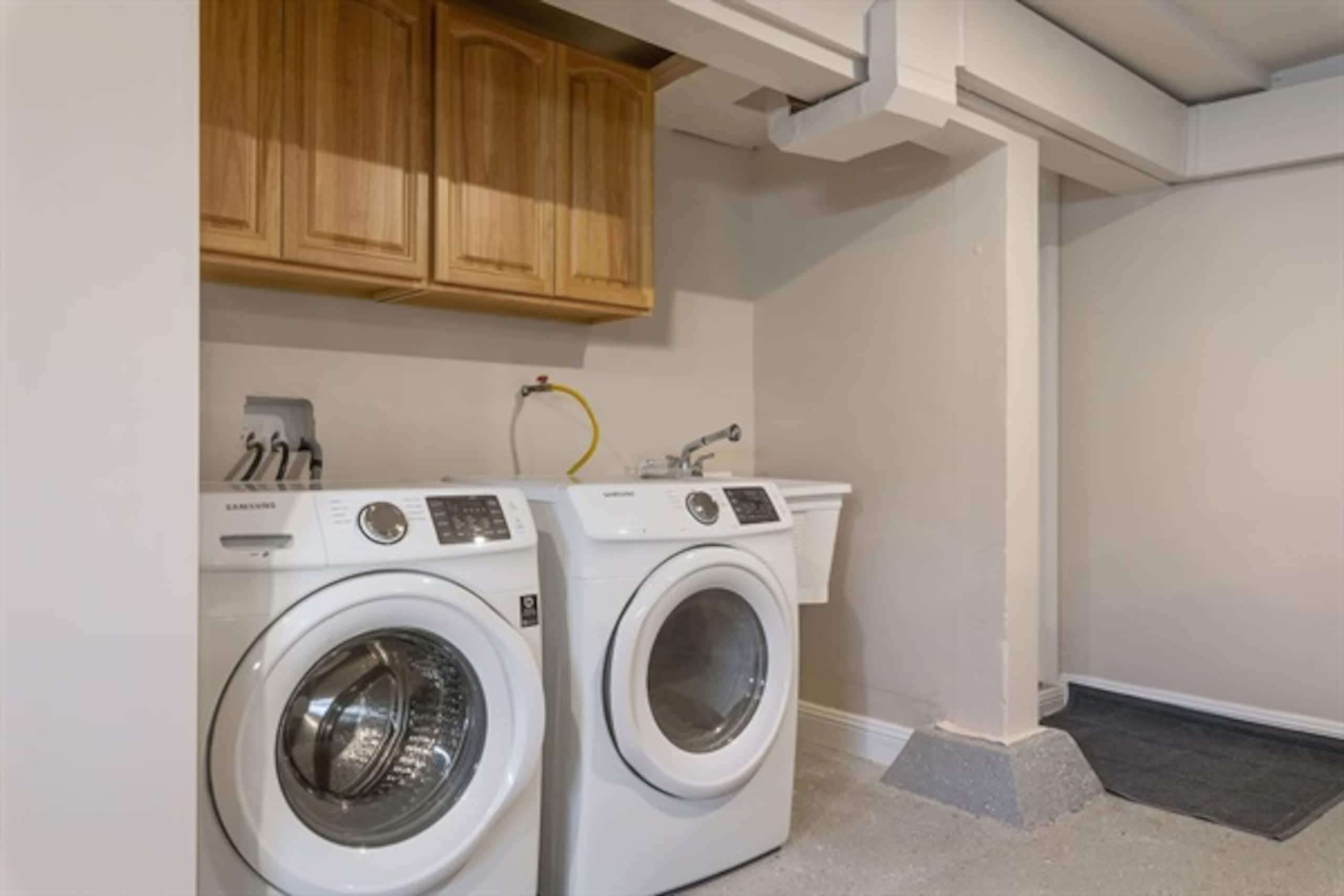 Home in San Francisco · ★4.97 · 4 bedrooms · 6 beds · 3 baths - Image 63