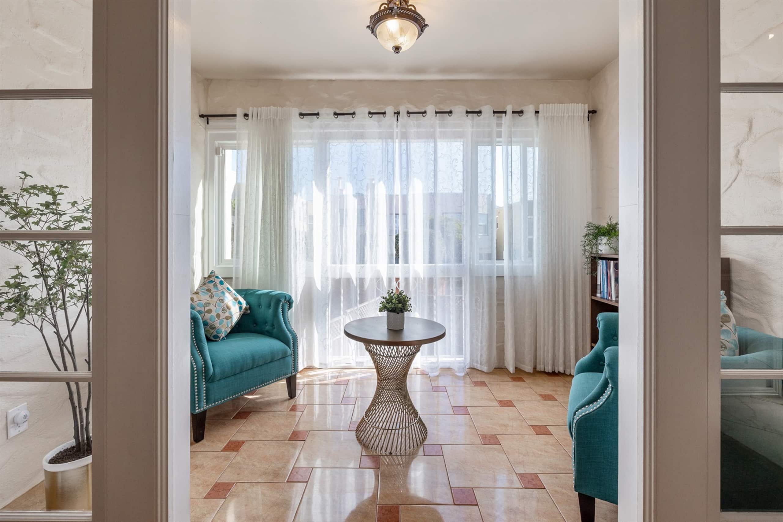 Home in San Francisco · ★4.97 · 4 bedrooms · 6 beds · 3 baths - Image 91