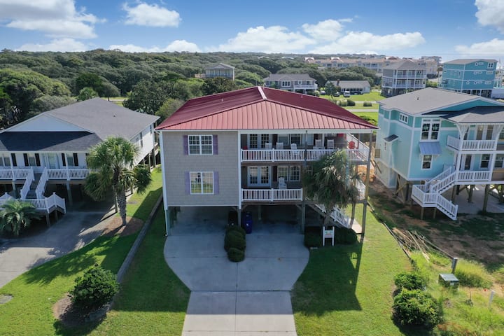 Stunning Oceanview Retreat For 30! - Oak Island, NC