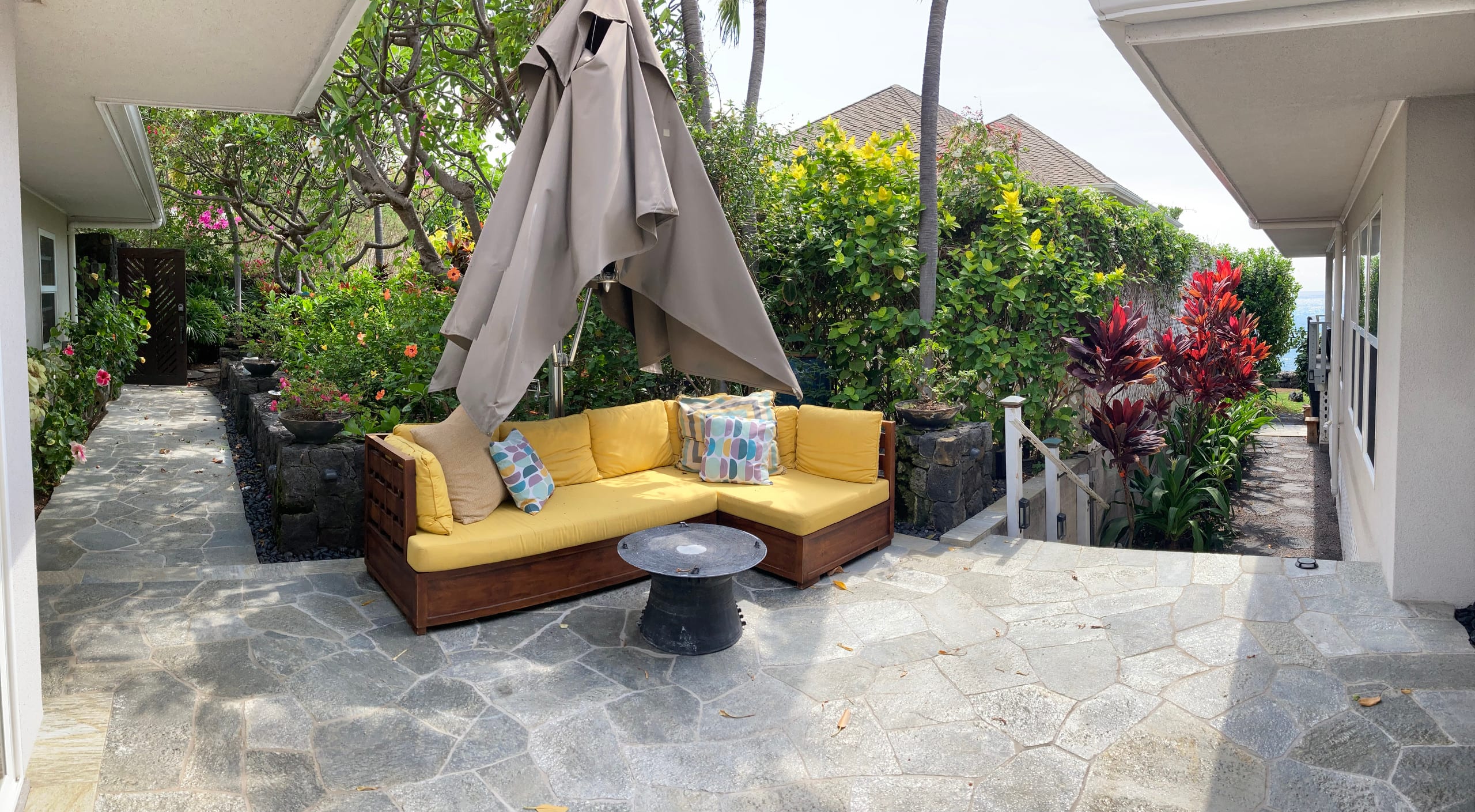 Home in Kailua-Kona · ★5.0 · 2 bedrooms · 4 beds · No bathroom - Image 8