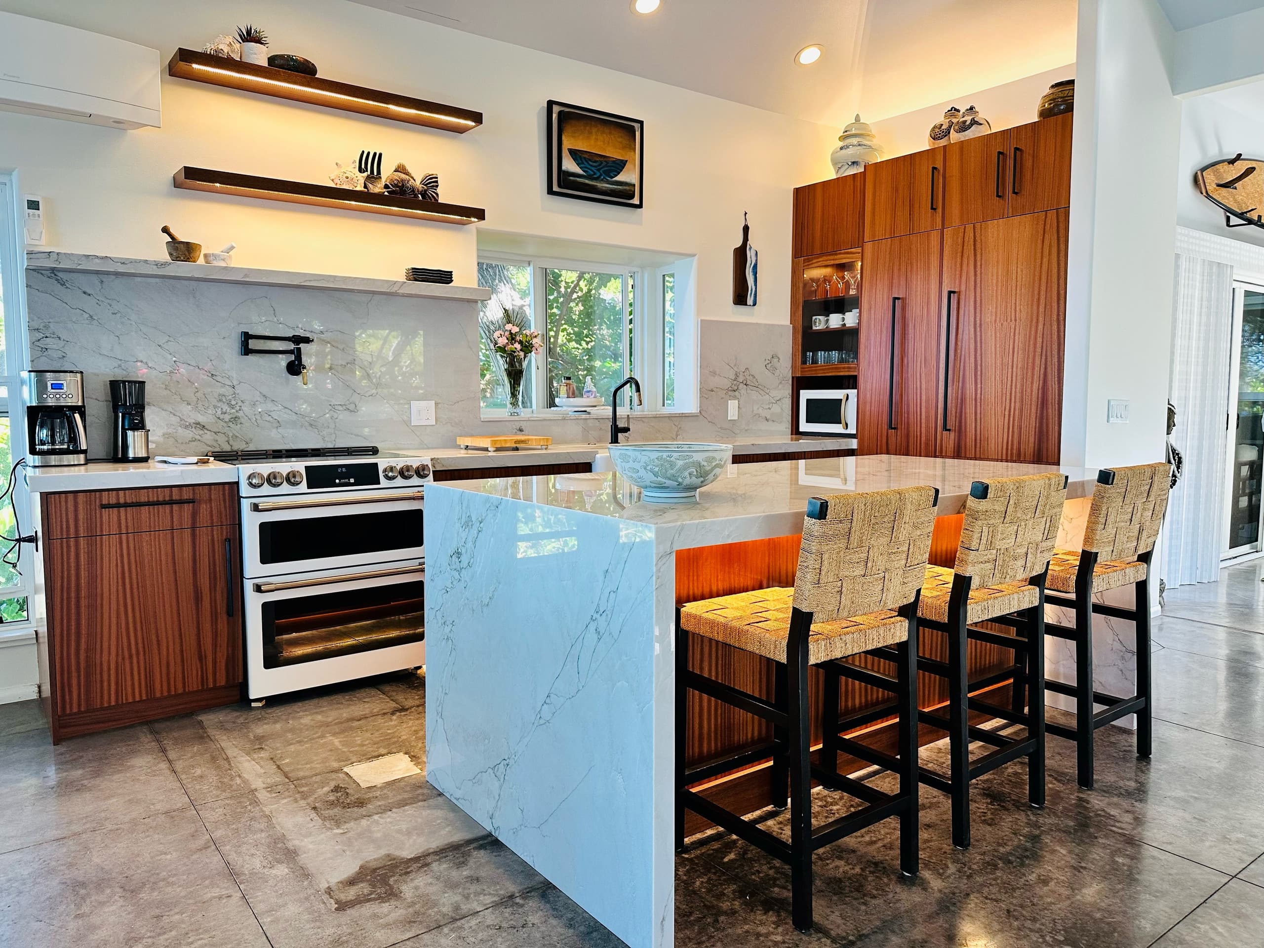 Home in Kailua-Kona · ★5.0 · 2 bedrooms · 4 beds · No bathroom - Image 9
