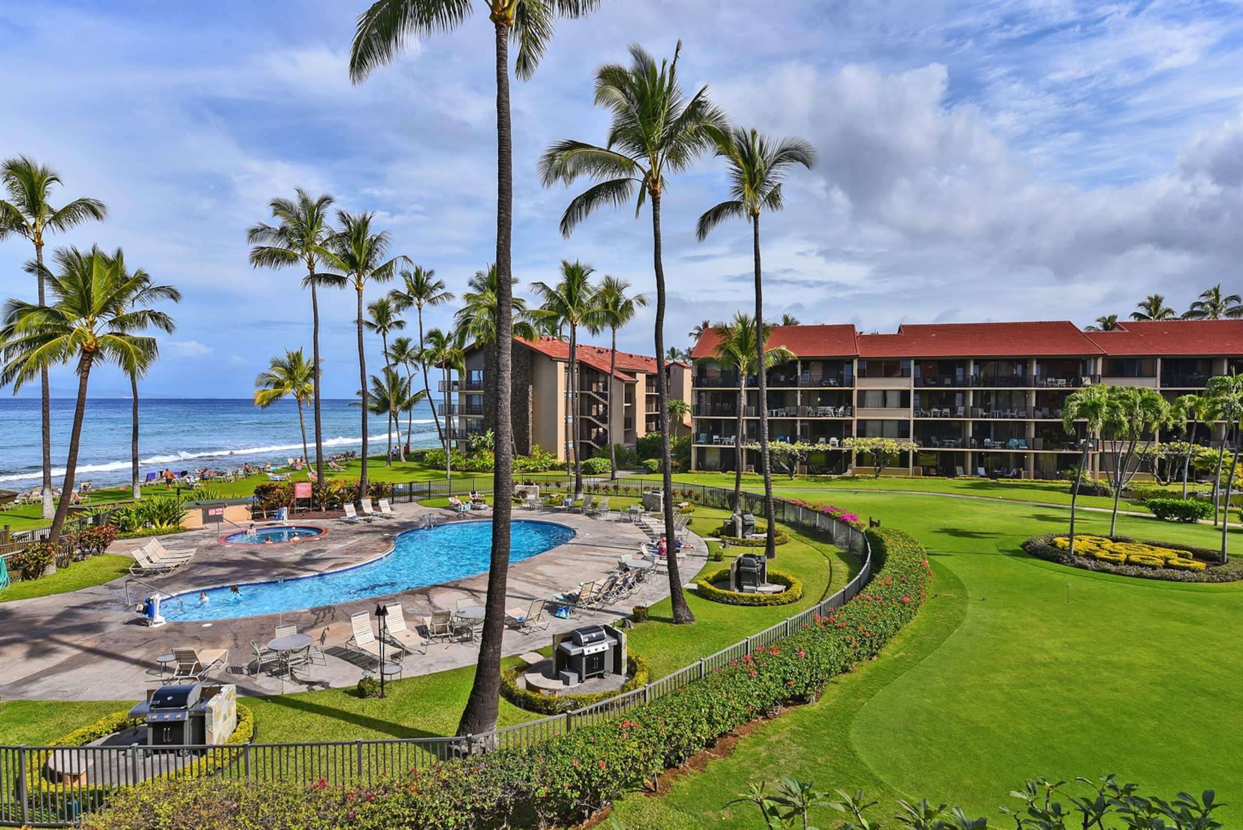 Condo in Lahaina · ★4.63 · 2 bedrooms · 3 beds · 2 baths - Image 36