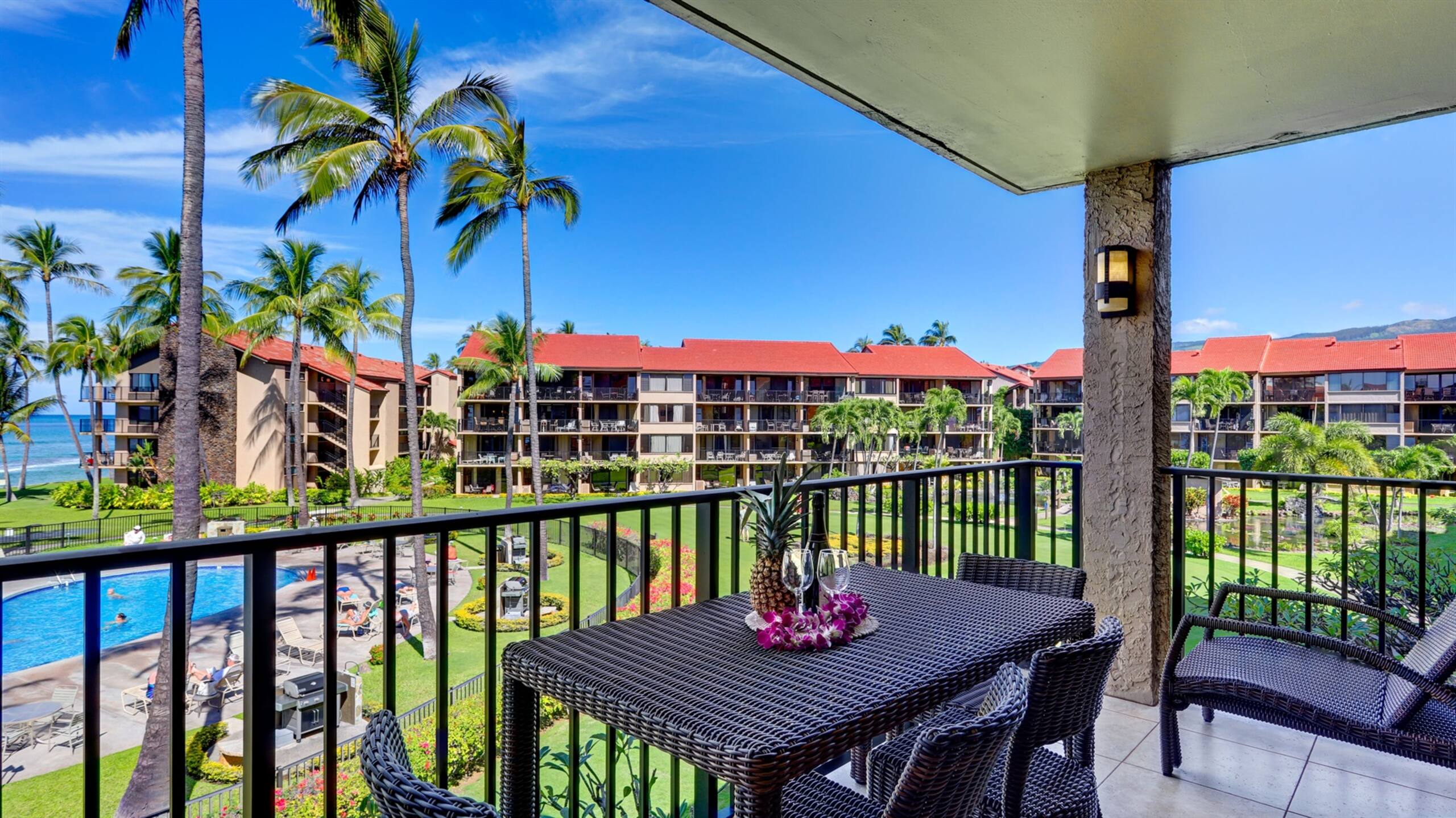Condo in Lahaina · ★4.63 · 2 bedrooms · 3 beds · 2 baths - Image 4