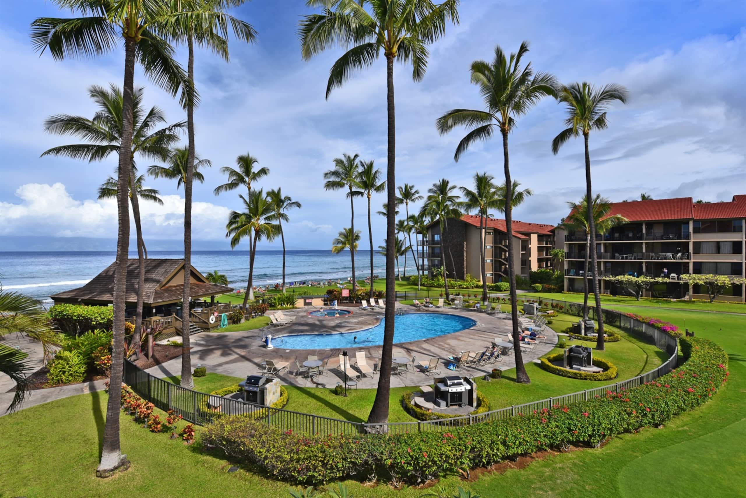 Condo in Lahaina · ★4.63 · 2 bedrooms · 3 beds · 2 baths - Image 34