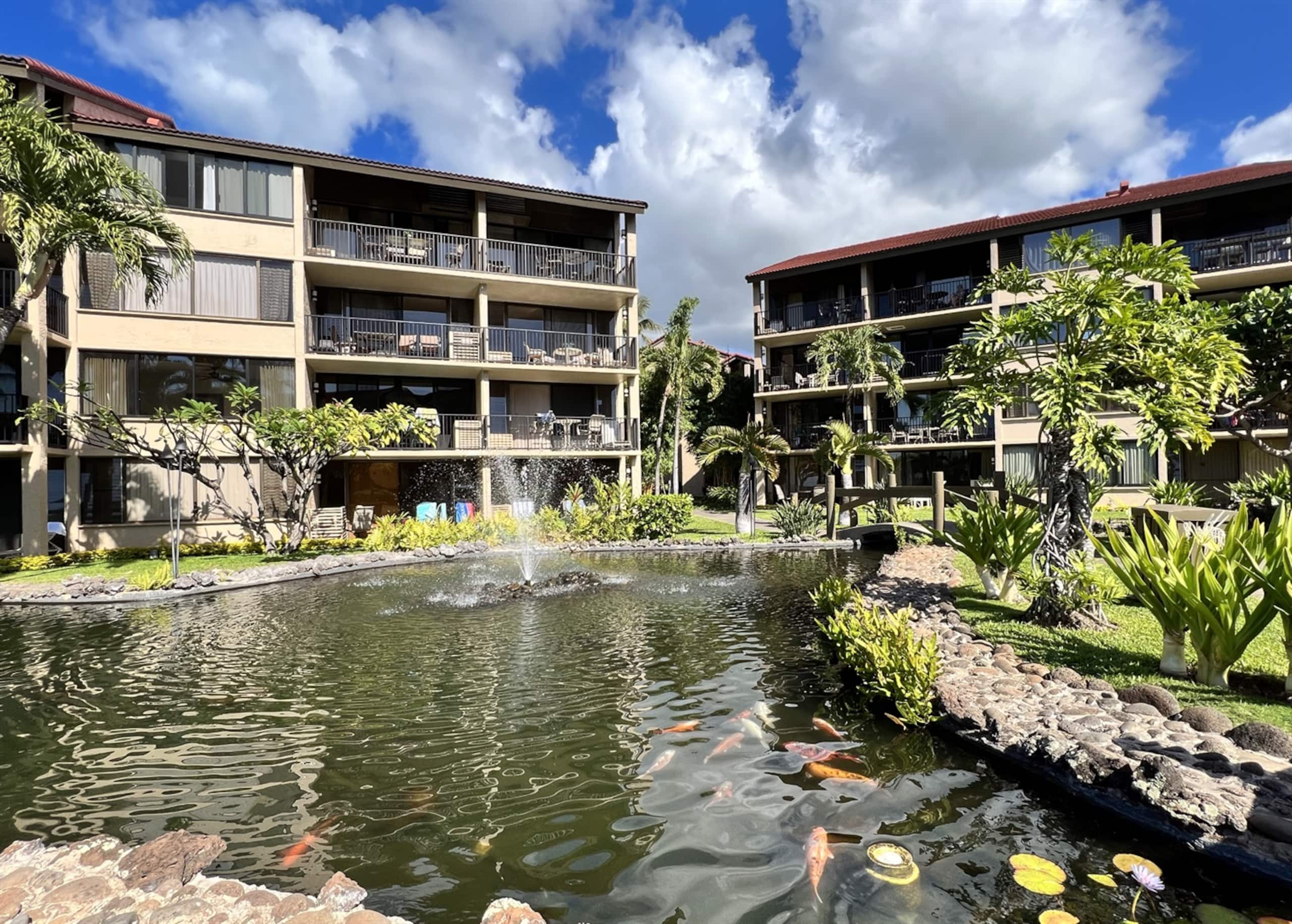 Condo in Lahaina · ★4.63 · 2 bedrooms · 3 beds · 2 baths - Image 43