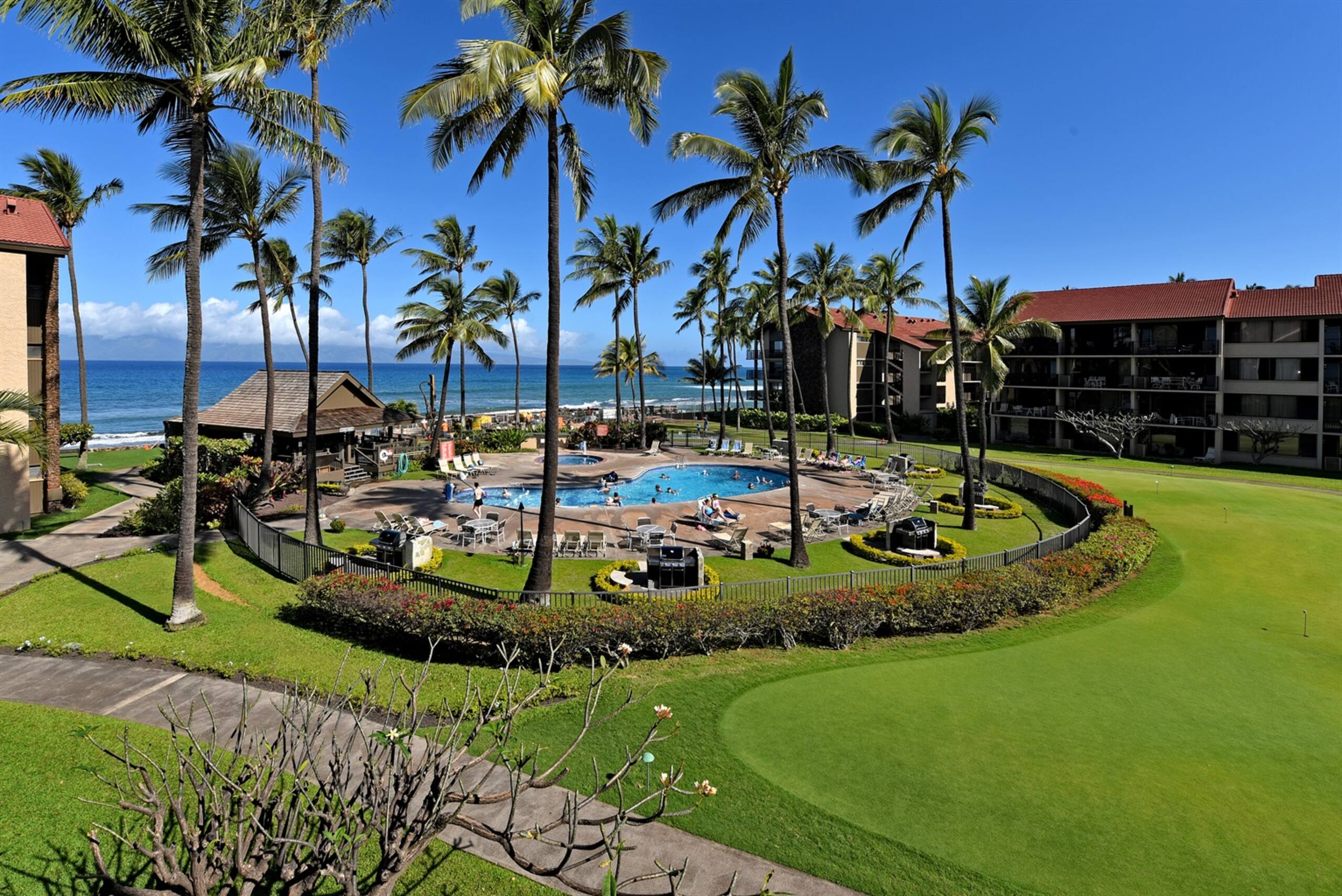 Condo in Lahaina · ★4.63 · 2 bedrooms · 3 beds · 2 baths - Image 35