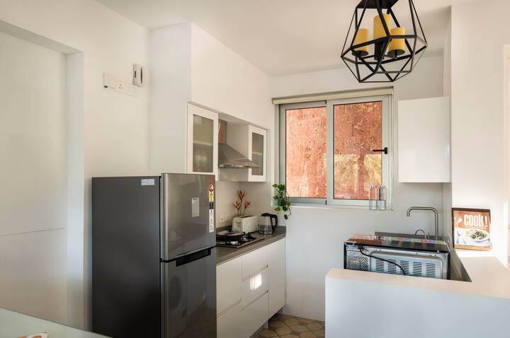 Fully equipped kitchen