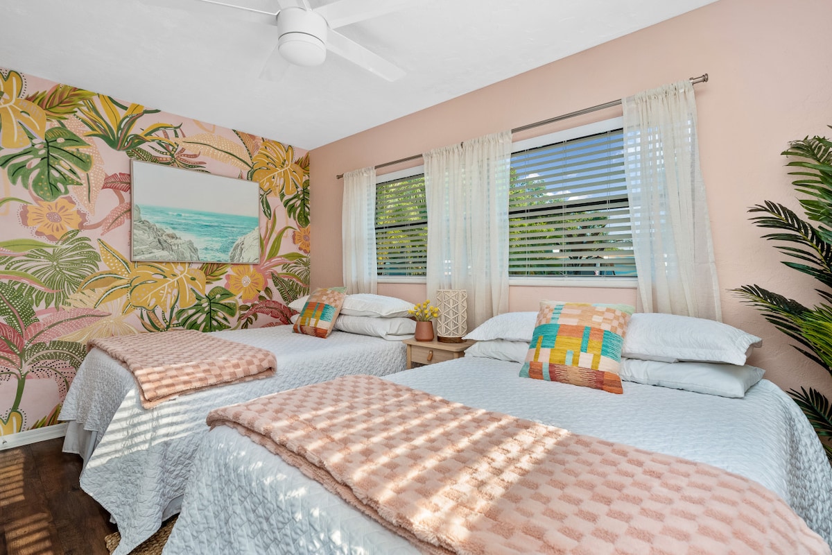 我们宽敞的爱彼迎房源配有两张双人床，非常适合您在度假期间享受舒适放松的住宿体验。 