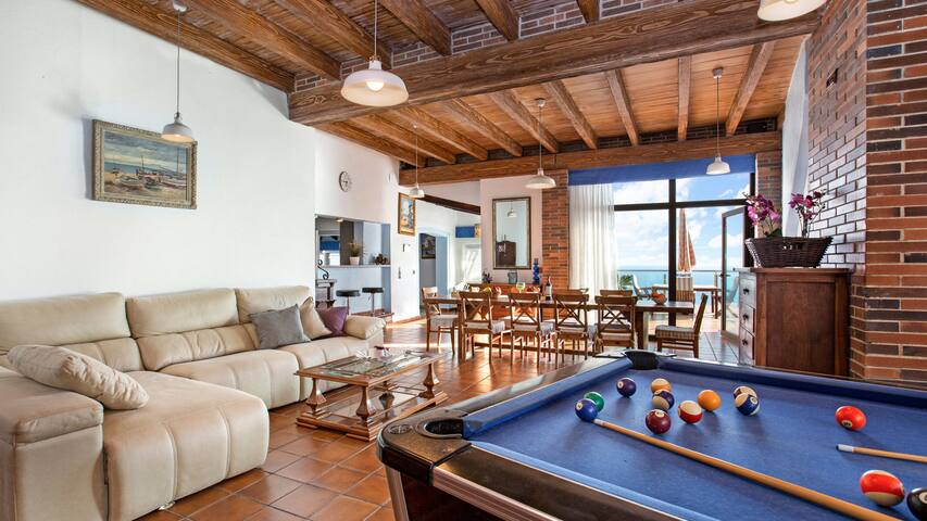 2cany01 – Spectacular luxury house with private ou gallery image 4