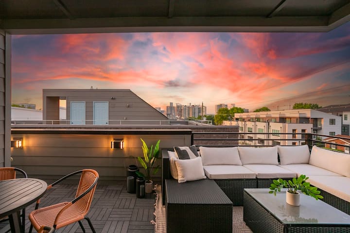 New Gulch, Rooftop, Deck View