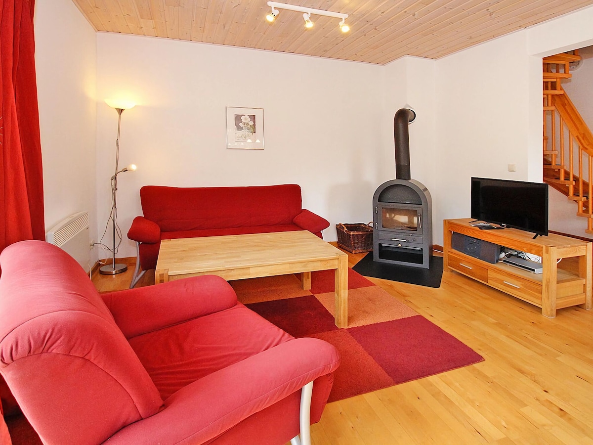 Popular Airbnb listing: Holiday home Lowwenmaeulchen in Mueritz National Park in Mirow