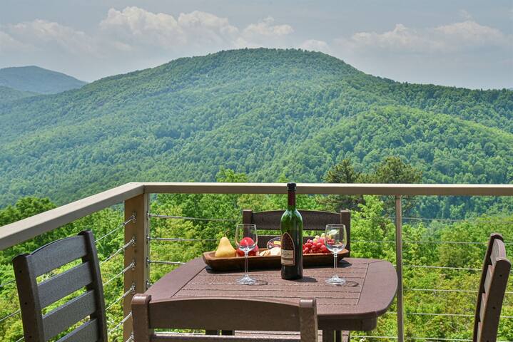 Cottonwood Properties managed Airbnb listing 1