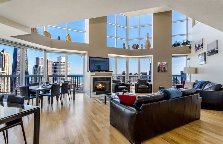 55-56 Mag Mile Penthouse gallery image 2
