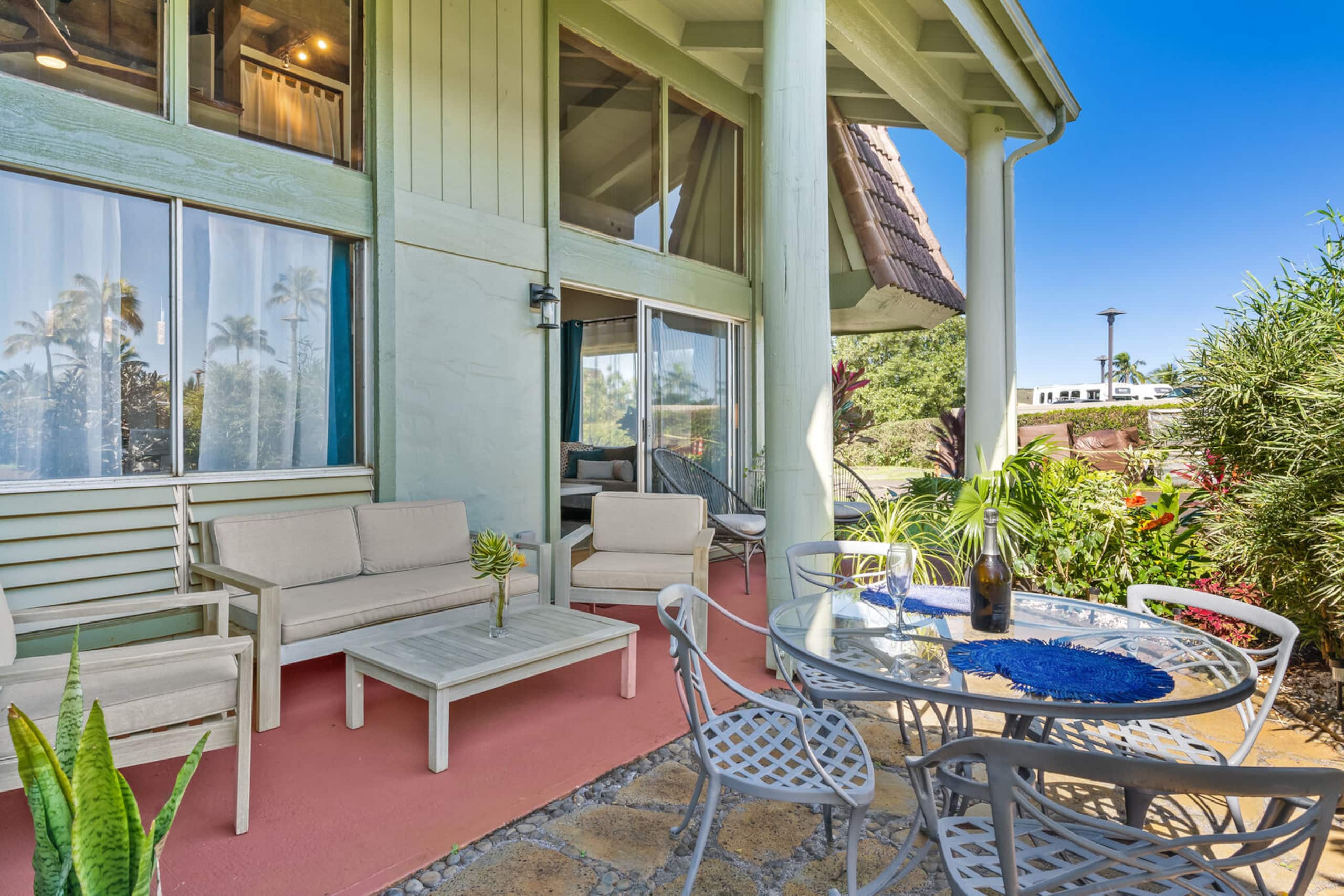 Villa in Princeville · ★4.97 · 2 bedrooms · 2 beds · 2 private baths - Image 8